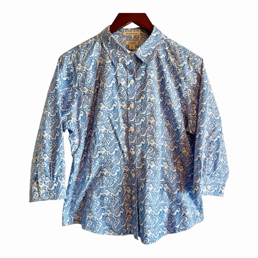 LL Bean Wrinkle Resistant Blue Paisley Button Up 3/4 Sleeve Shirt Women's Medium